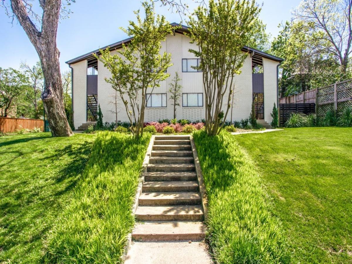 Apartment for rent at 5722 Gaston Ave, Dallas, TX 75214