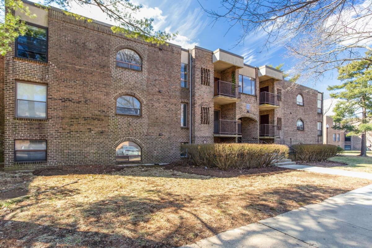 Condo for rent at 15 Silverwood Circle, Annapolis, MD 21403