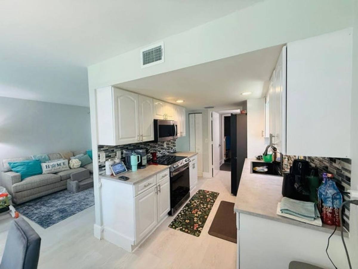 House for rent at 5831 Thisledown Court, West Palm Beach, FL 33415