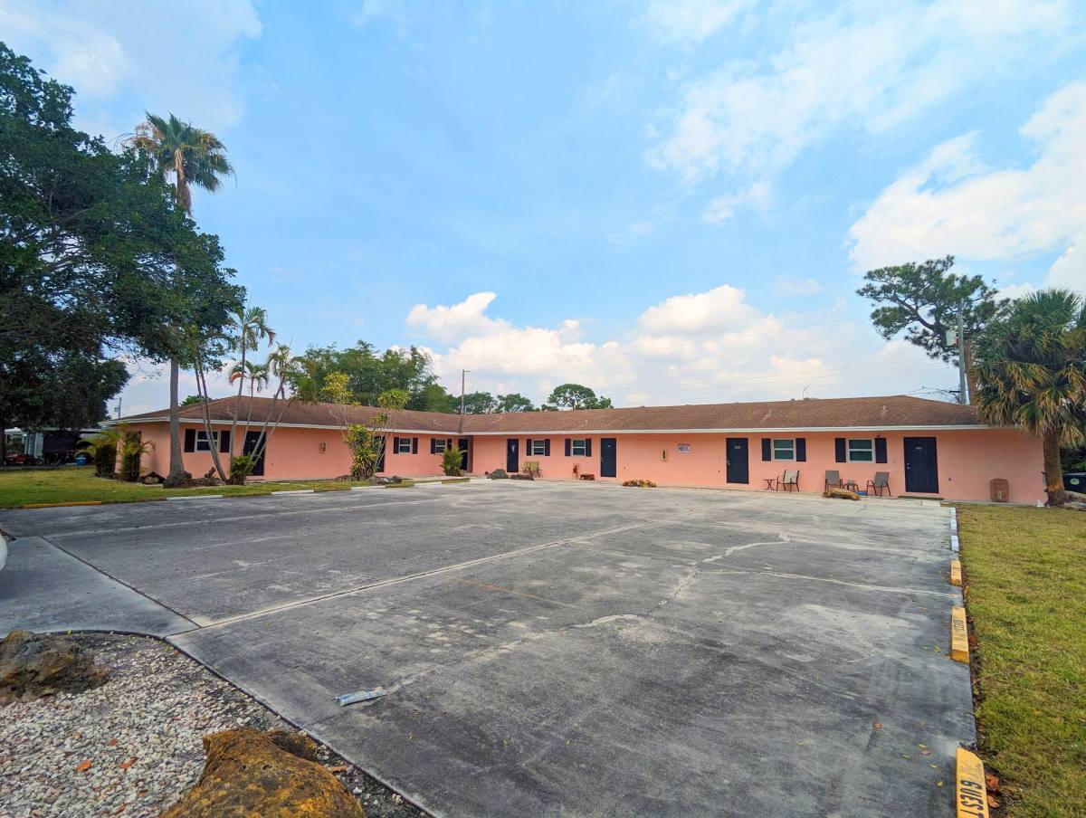 Apartment for rent at 3031 - 3045 Springfield Lane, Lake Worth, FL 33461