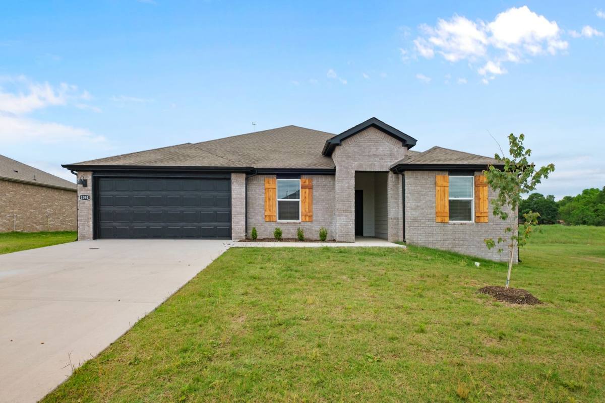 House for rent at 1081 Vista Ave, Prairie Grove, AR 72753