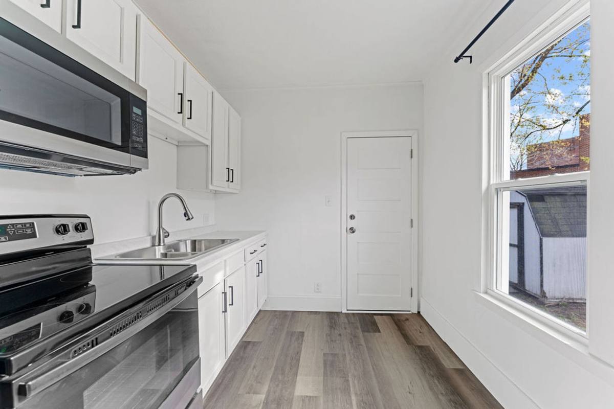 Apartment for rent at 457 Ahnaip St, Menasha, WI 54952