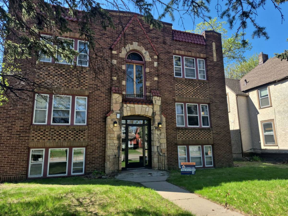 Apartment for rent at 1630 Marshall Ave, Saint Paul, MN 55104