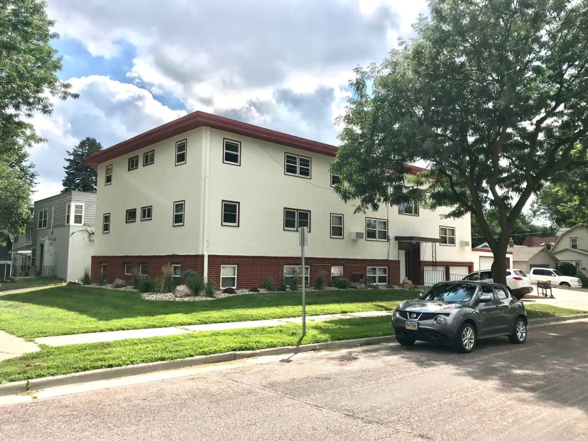 Apartment for rent at 301 W 21st St, Sioux Falls, SD 57105