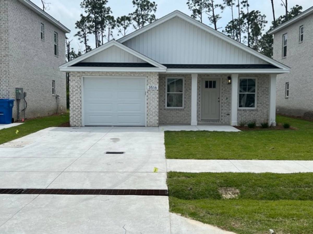 House for rent at 3516 Mill Point Cove, Panama City, FL 32404