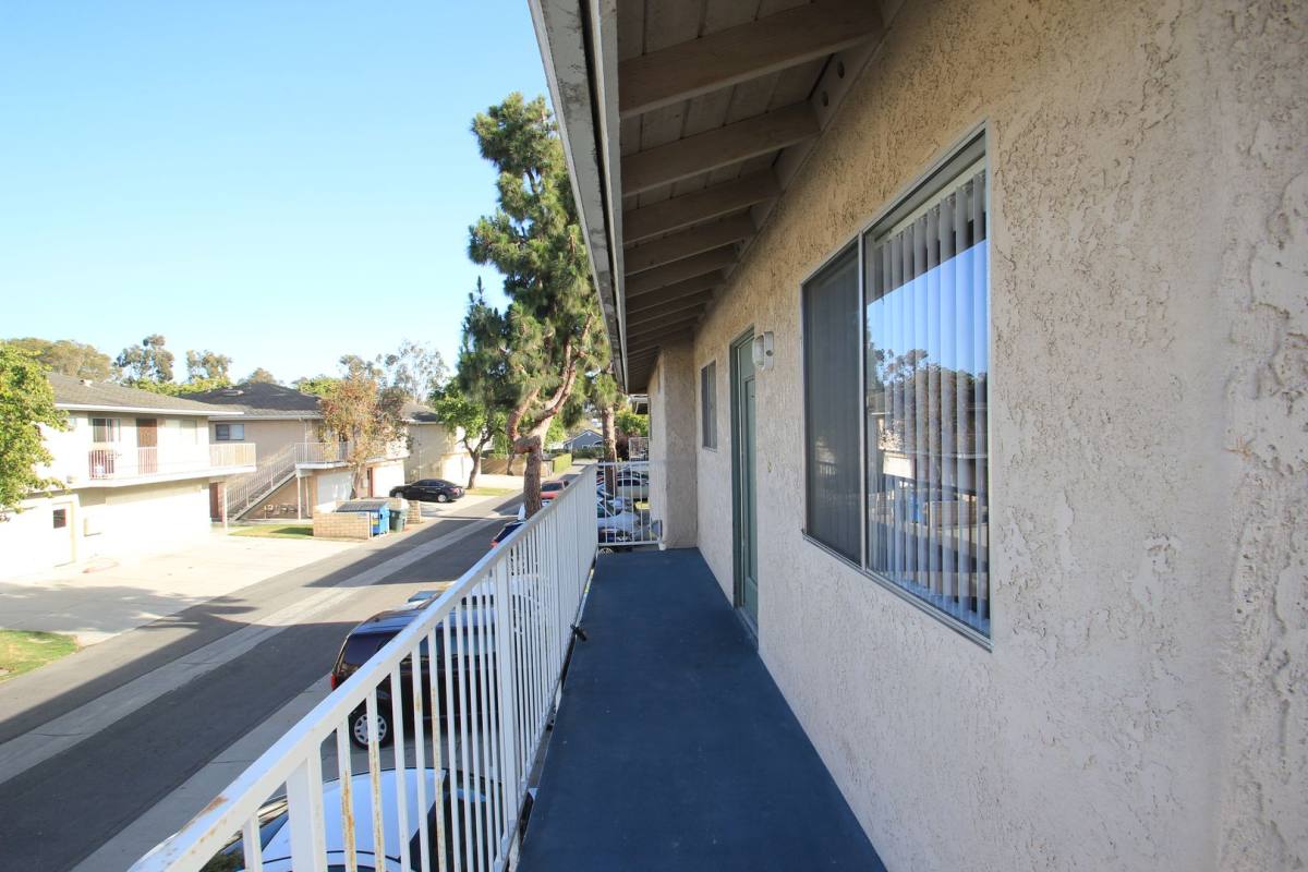 Apartment for rent at 2596 Sextant Ave, Port Hueneme, CA 93041
