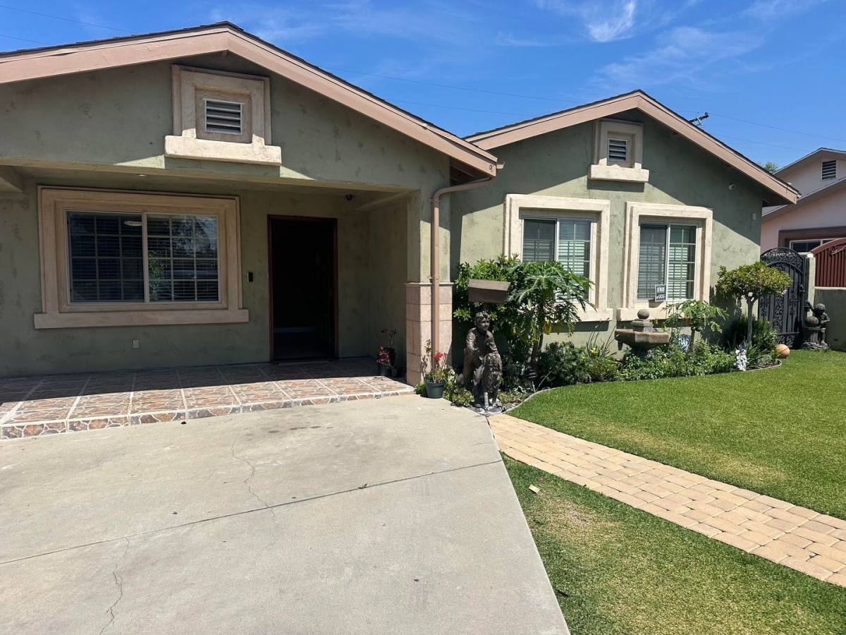 House for rent at 209 S Noble Place, Azusa, CA 91702