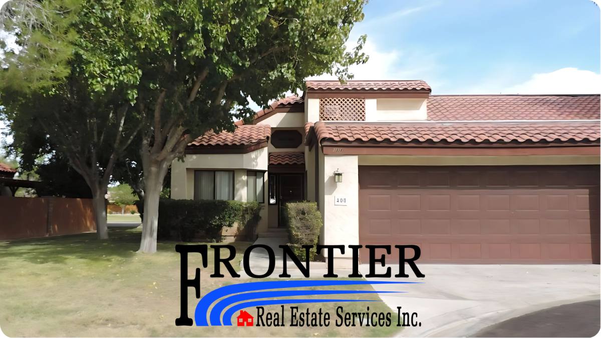 Townhouse for rent at 400 Tepatitlan Court, Ridgecrest, CA 93555