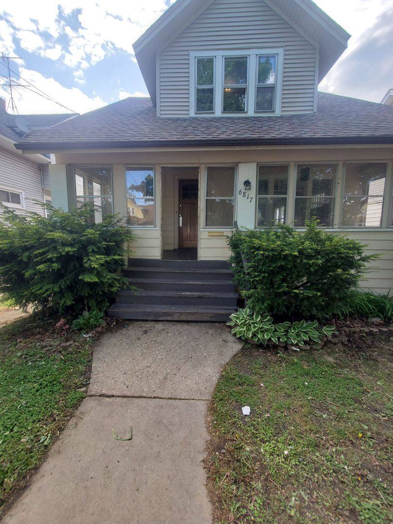House for rent at 6817 21st Ave, Kenosha, WI 53143