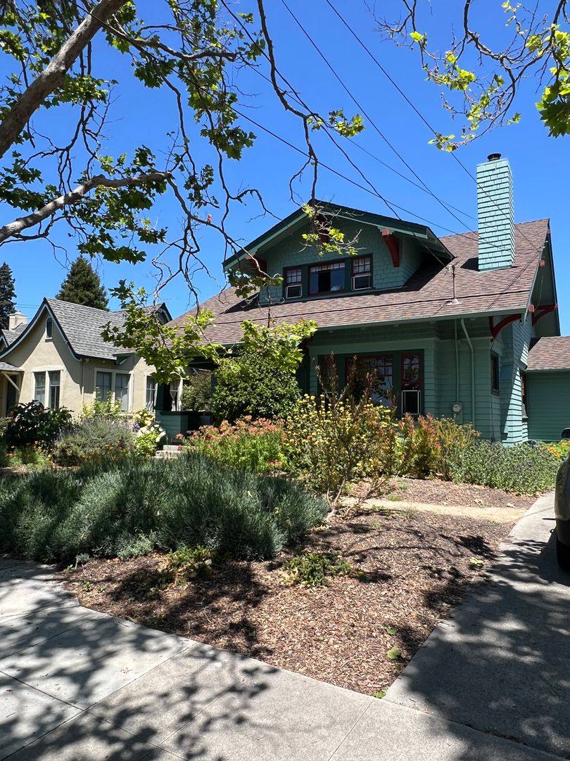 House for rent at 634 Walnut Ave, Santa Cruz, CA 95060