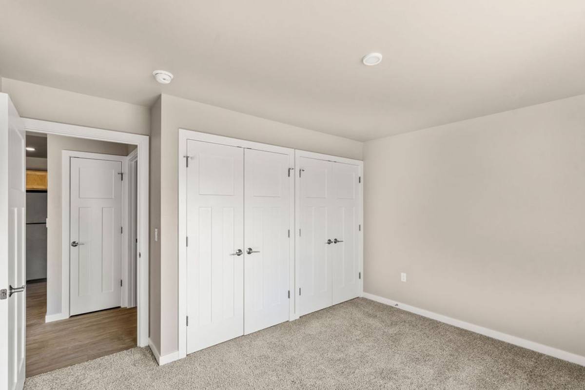 Apartment for rent at 175-200 Pondview Dr, Johnson Creek, WI 53038