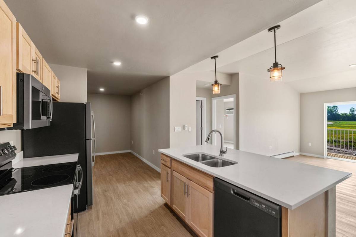Apartment for rent at 175-200 Pondview Dr, Johnson Creek, WI 53038