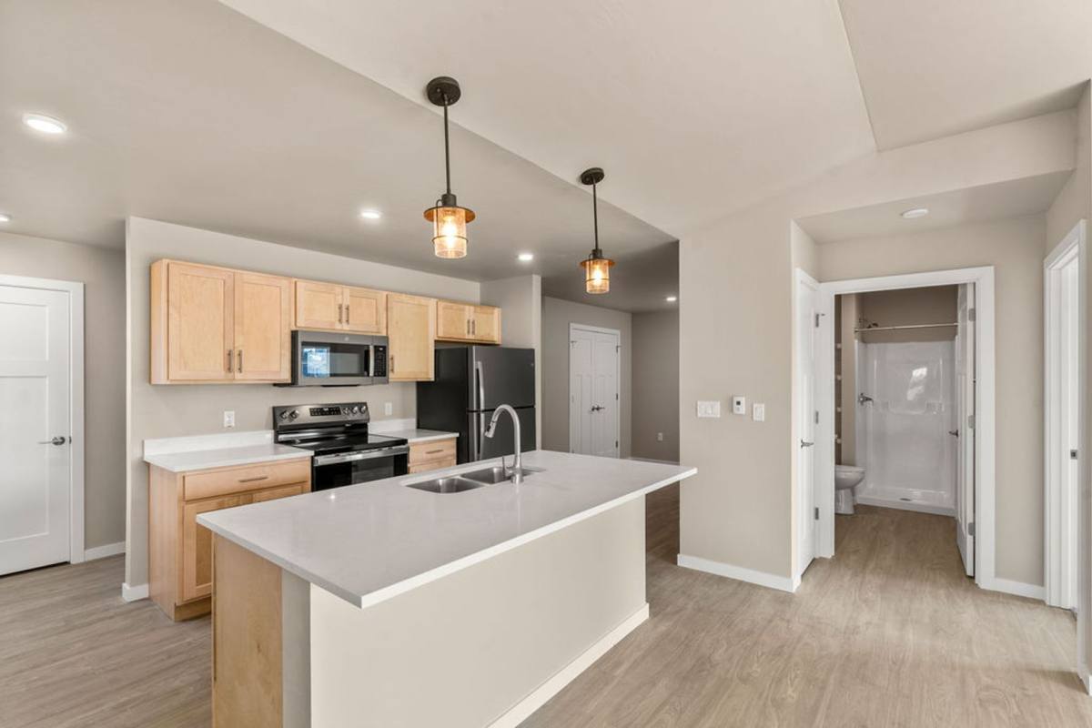 Apartment for rent at 175-200 Pondview Dr, Johnson Creek, WI 53038