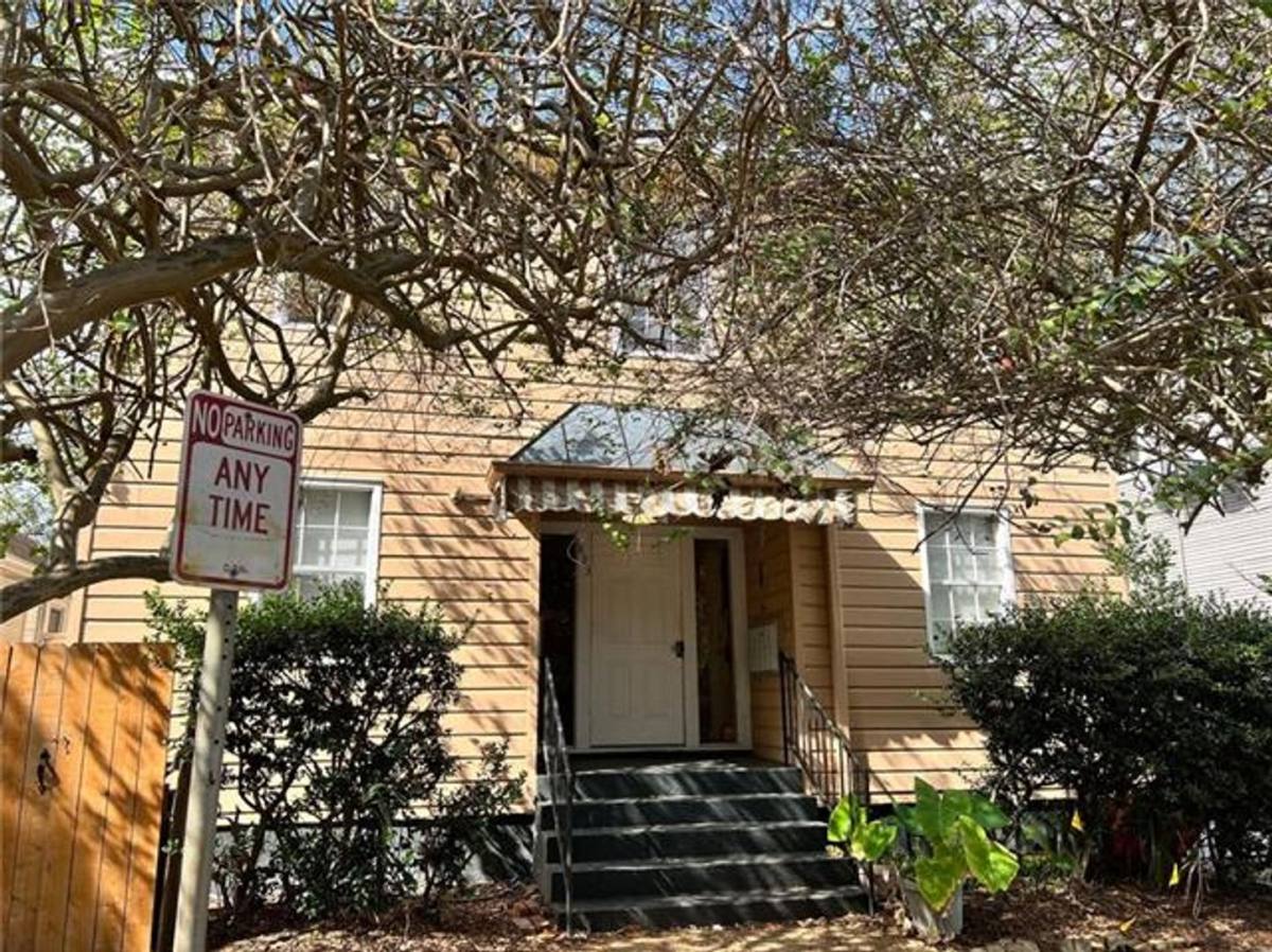 Apartment for rent at 823 N Alexander St, New Orleans, LA 70119