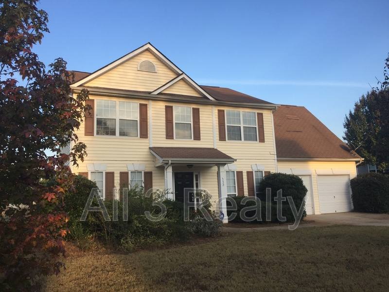 House for rent at 532 Easton Dr, Locust Grove, GA 30248