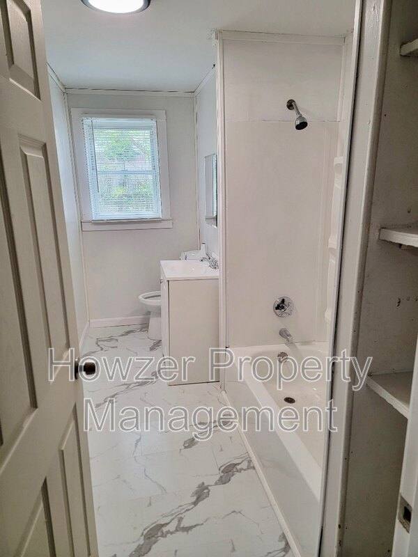 Apartment for rent at 85 Myrtle St #1, New Bedford, MA 02740