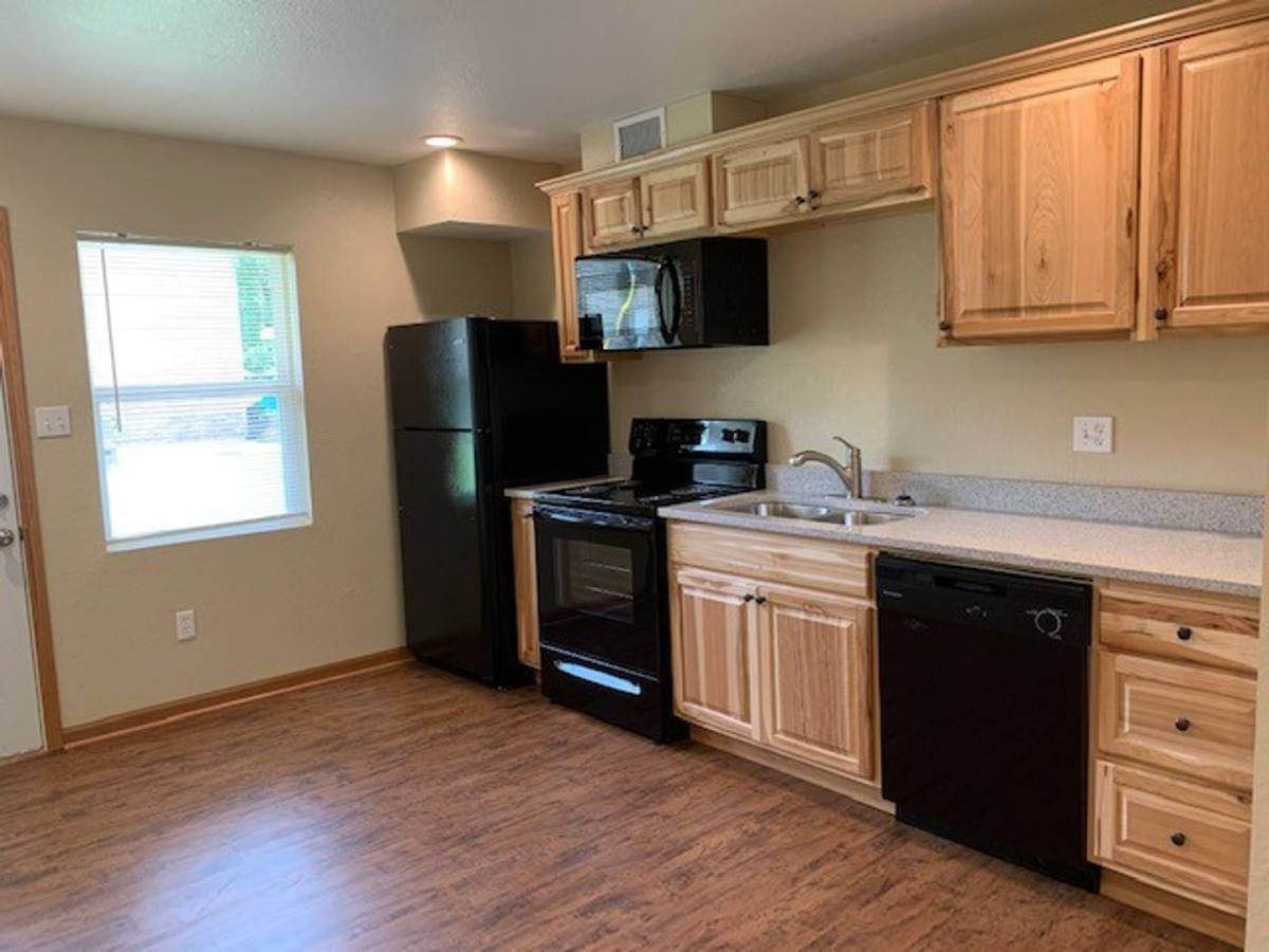 Apartment for rent at 429 Wilson Ave E, Thomasville, AL 36784