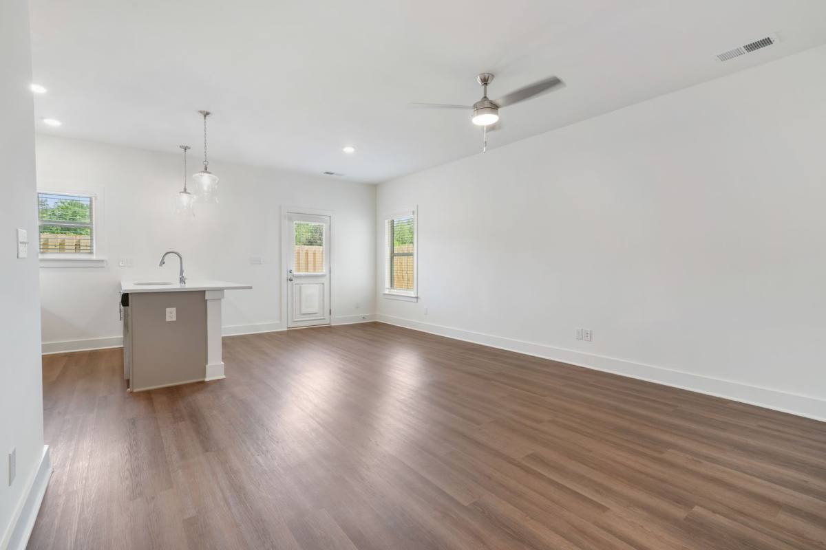House for rent at 133 Huntley Dr, Pelham, AL 35124