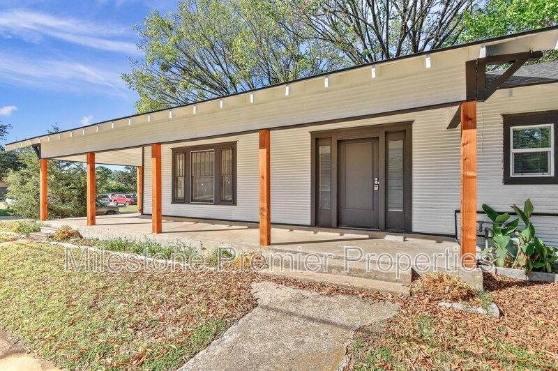 House for rent at 1115 S Rusk Ave, Denison, TX 75020