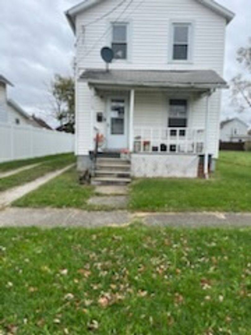 House for rent at 3119 Camden Ave, Lorain, OH 44055