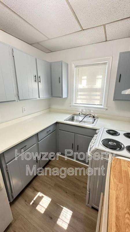Apartment for rent at 114 Clark St #2, New Bedford, MA 02740