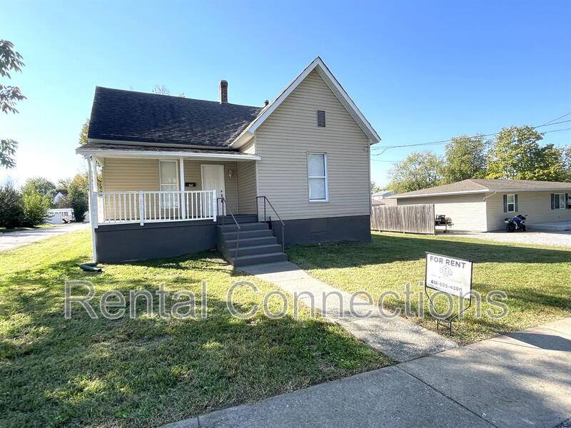 House for rent at 300 N Bentley St, Marion, IL 62959