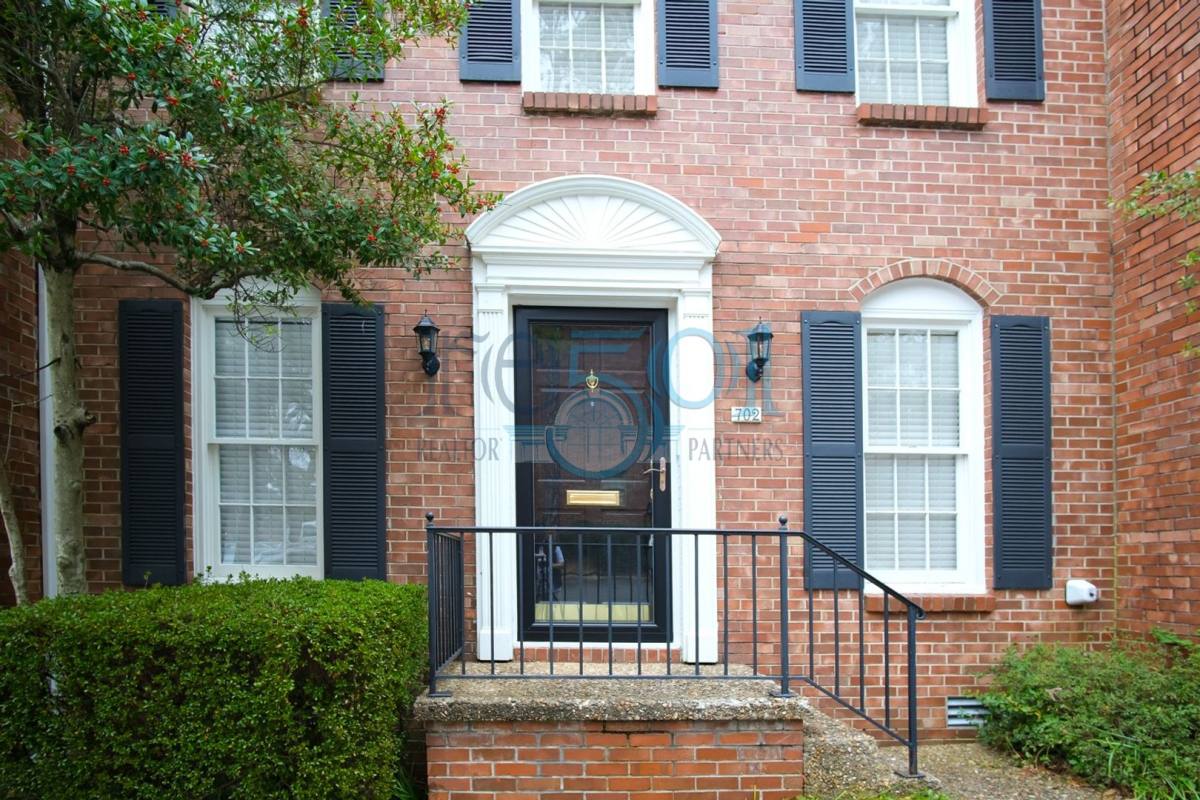 Condo for rent at 2805 Foxcroft #702, Little Rock, AR 72227