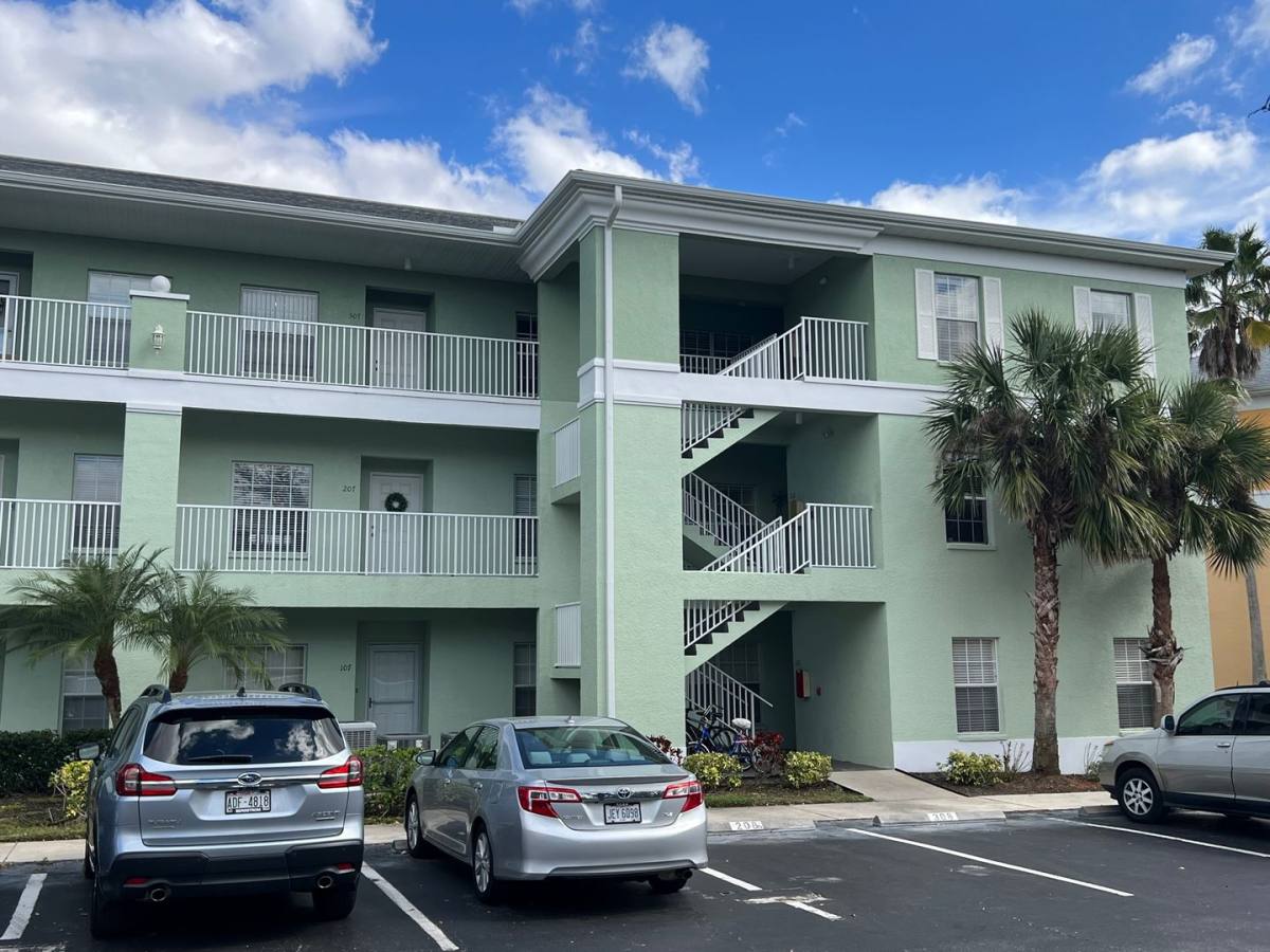 Condo for rent at 2160 Heron Lake Dr, Punta Gorda, FL 33983