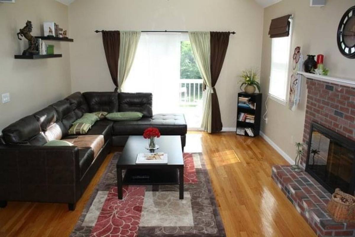 House for rent at 5 Hemlock Lane, Framingham, MA 01701