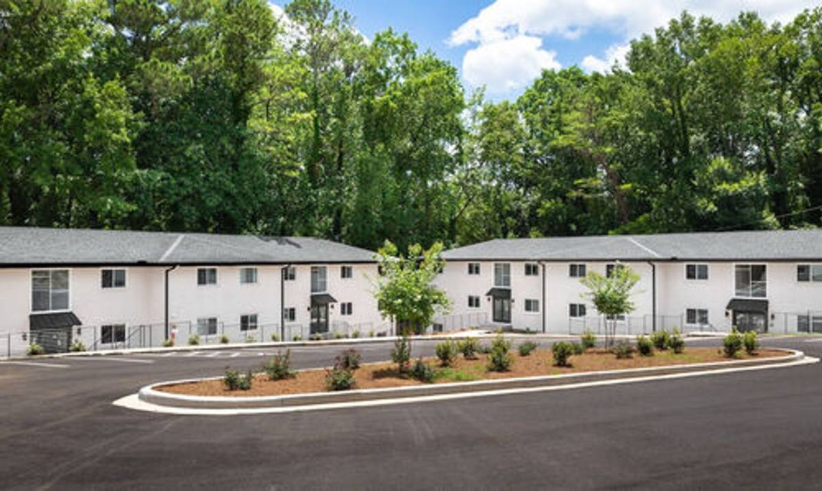 Apartment for rent at 3106 Memorial Dr SE, Atlanta, GA 30317
