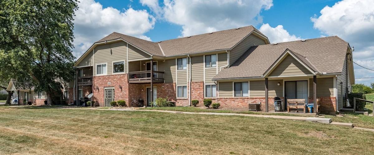 Apartment for rent at 200 E Wilson, Spring Hill, KS 66083