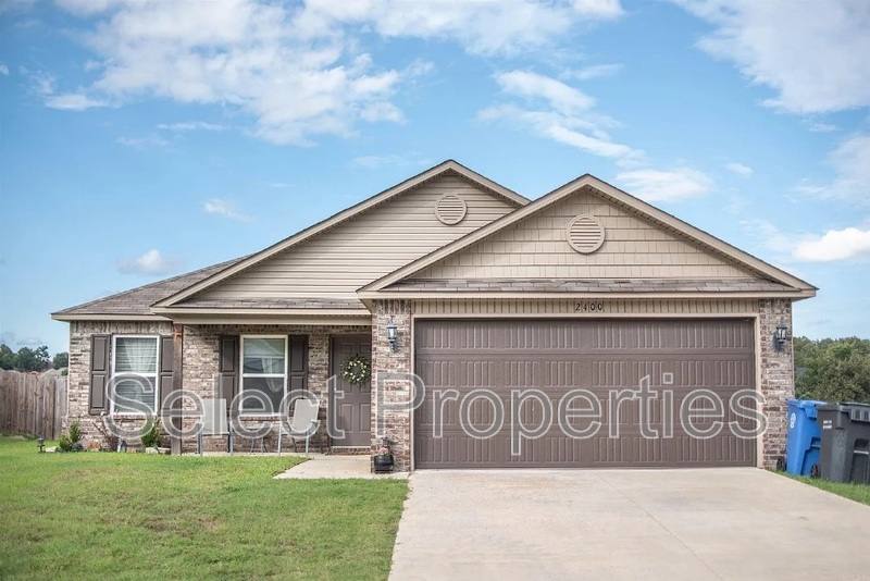 House for rent at 2400 Windy Lane, Jonesboro, AR 72404