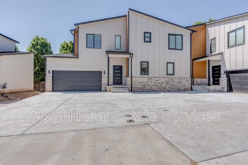 Townhouse for rent at 8537 W 37th St N #1, Wichita, KS 67205
