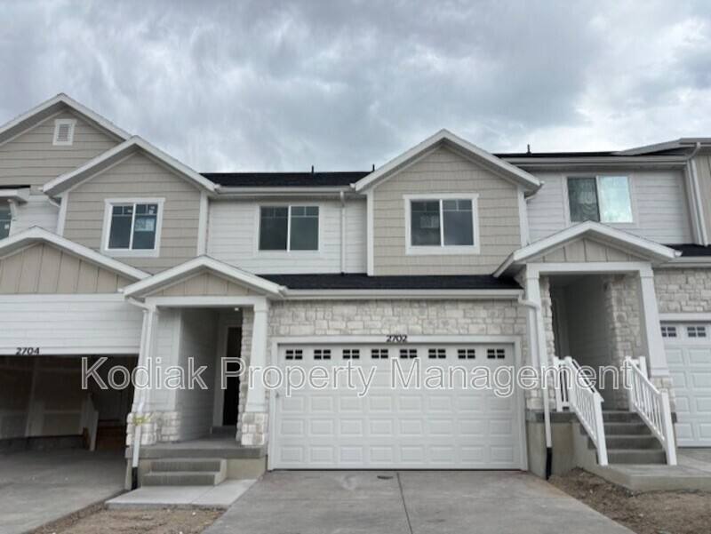 Townhouse for rent at 2702 N Blue Dawn Lane #A, Saratoga Springs, UT 84045