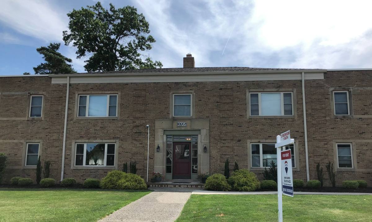 Apartment for rent at 3705 Rocky River Dr, Cleveland, OH 44111
