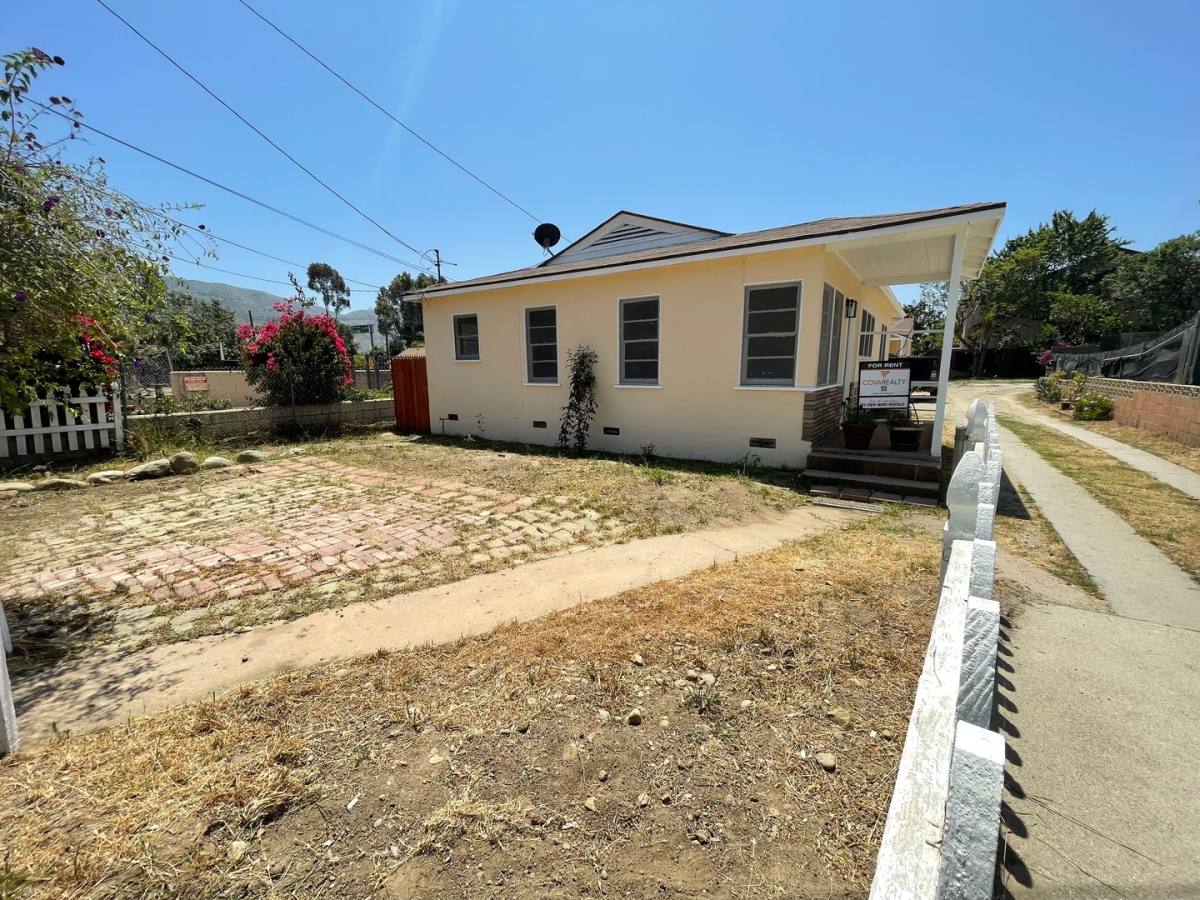 Apartment for rent at 234 S 12th St, Santa Paula, CA 93060