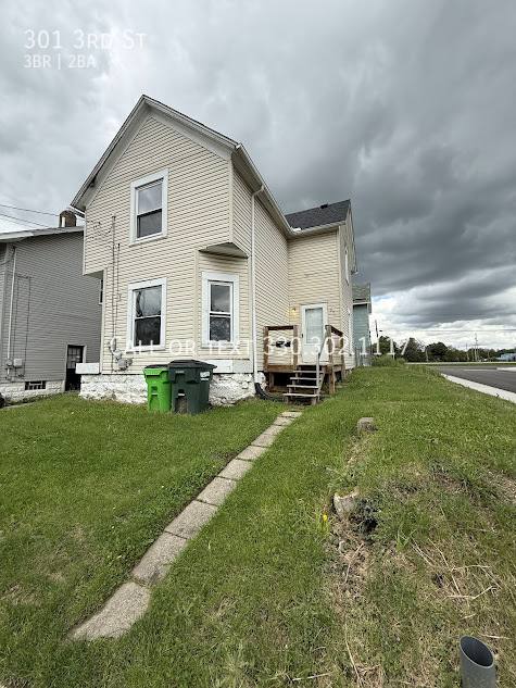 House for rent at 301 3rd St, Barberton, OH 44203