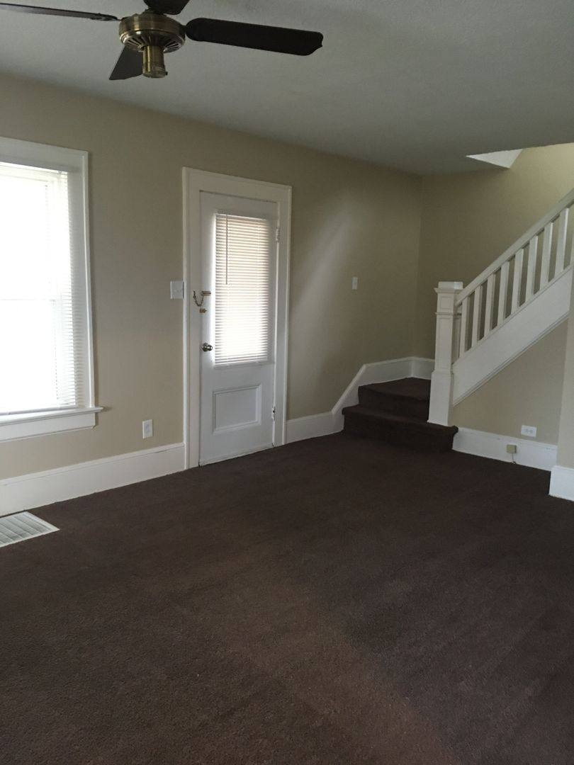 House for rent at 432 W Waterloo Rd, Akron, OH 44314