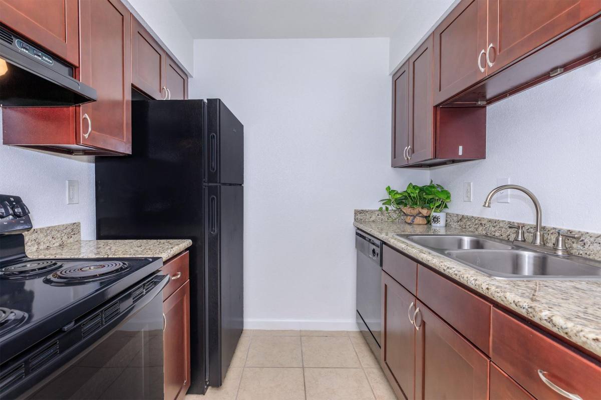 Apartment for rent at 107 Clearview, Friendswood, TX 77546