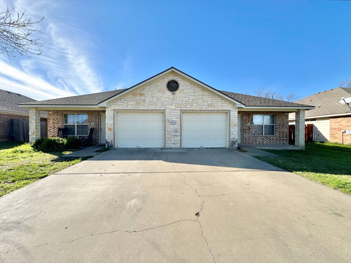 Townhouse for rent at 4203 Cambridge Dr, Killeen, TX 76549