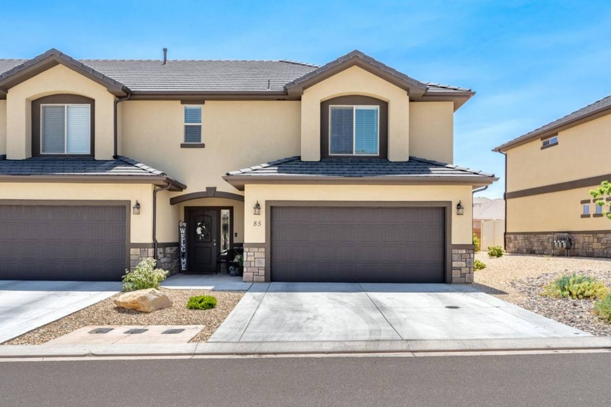 1001 W Curly Hollow, Saint George, UT 84770