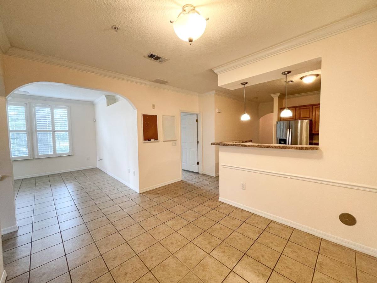 Condo for rent at 1257 SW 9th Rd #109, Gainesville, FL 32601