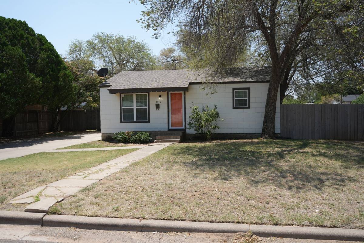 Apartment for rent at 2819 38th 3805 Elgin, Lubbock, TX 79413