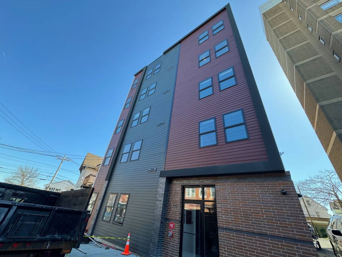 Apartment for rent at 38 Walnut Ave, Revere, MA 02151