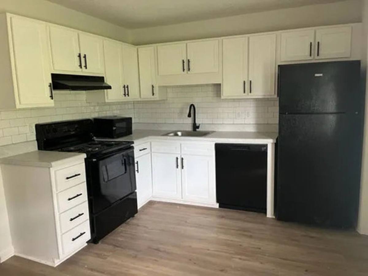 Apartment for rent at 1420 River Front Dr, Charleston, SC 29407