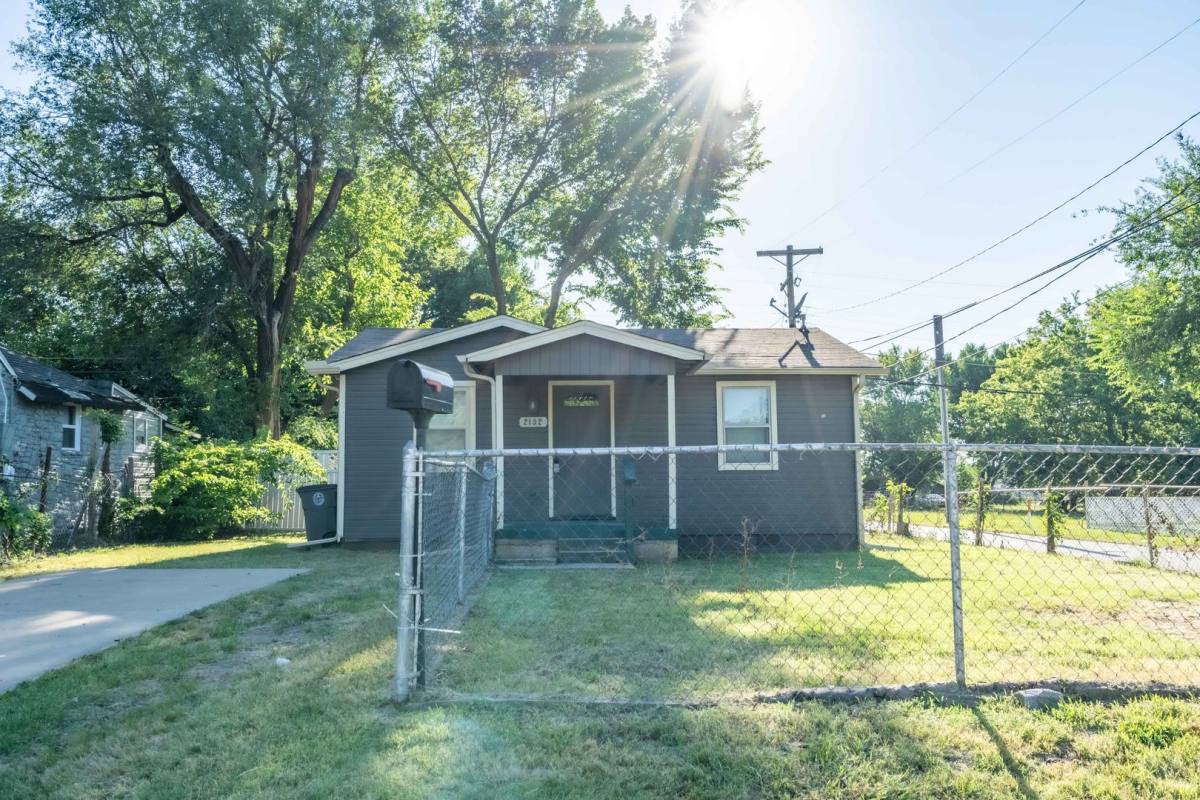 House for rent at 2132 N Atlanta Ave, Tulsa, OK 74110