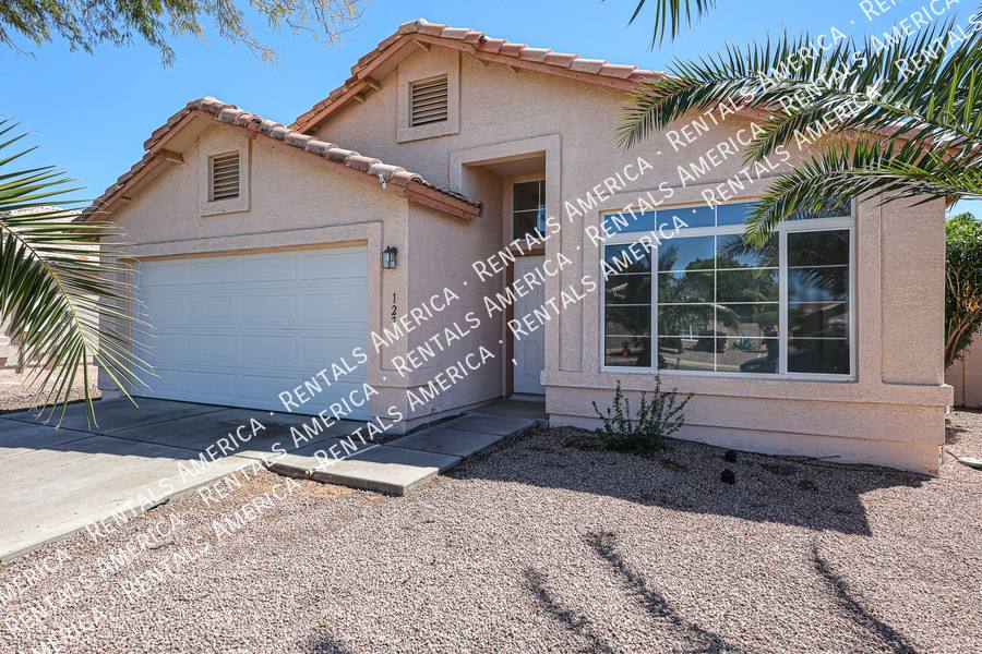 House for rent at 127 W Gail Dr, Gilbert, AZ 85233