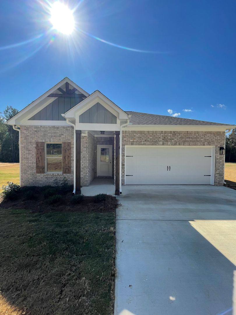 House for rent at 1617 McKesie St, Riverside, AL 35135