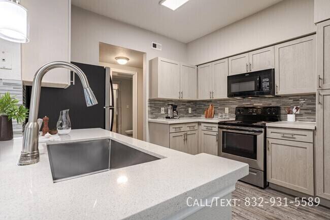 Apartment for rent at 4281 Westheimer Place Dr #GP1, Houston, TX 77082