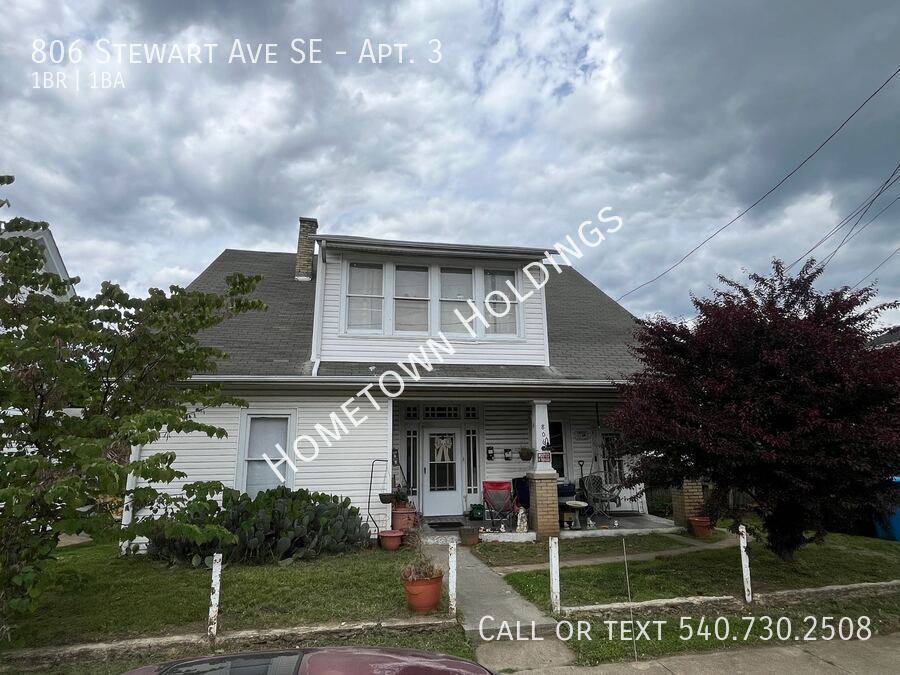 Apartment for rent at 806 Stewart Ave SE #3, Roanoke, VA 24013